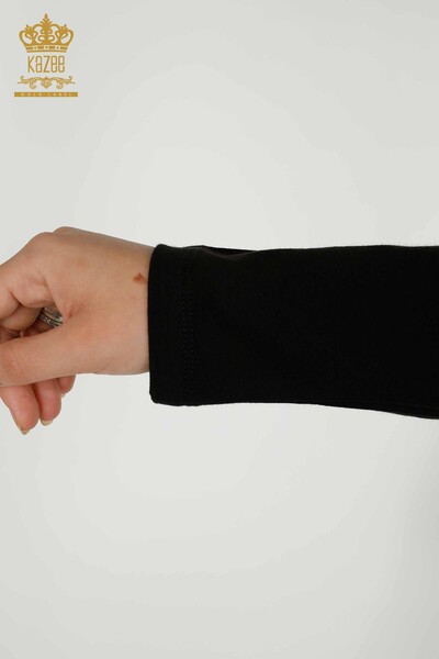 Hurtownia bluzek damskich w panterkę z haftowanym kamieniem w kolorze czarnym - 79377 | KAZEE - Thumbnail