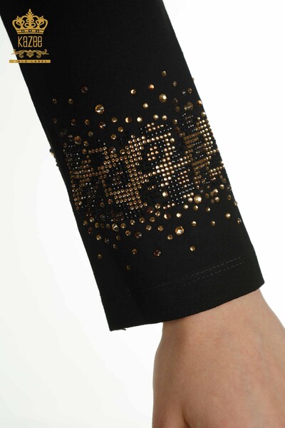 Hurtownia bluzek damskich w panterkę z haftowanym kamieniem w kolorze czarnym - 79383 | KAZEE - Thumbnail