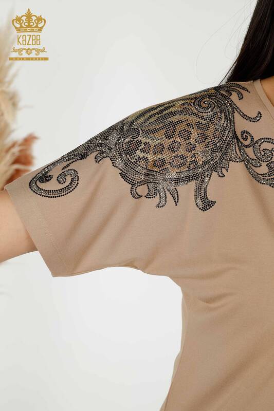 Hurtownia damskiej bluzki na ramię szczegółowa beżowa - 79054 | KAZEE