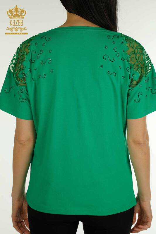 Hurtownia bluzek damskich - Na ramię Tiulowa szczegółowa - zielona - 79456 | KAZEE