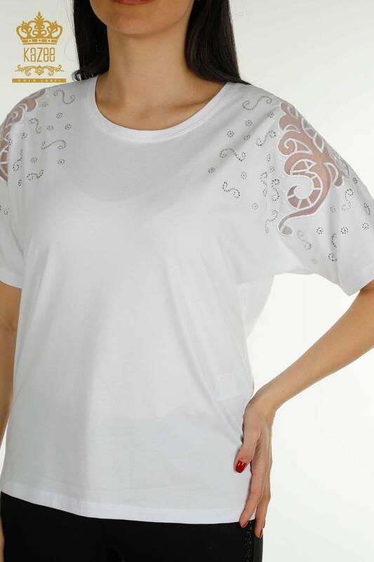 Hurtownia bluzek damskich - Na ramię tiul szczegółowy - biały - 79456 | KAZEE
