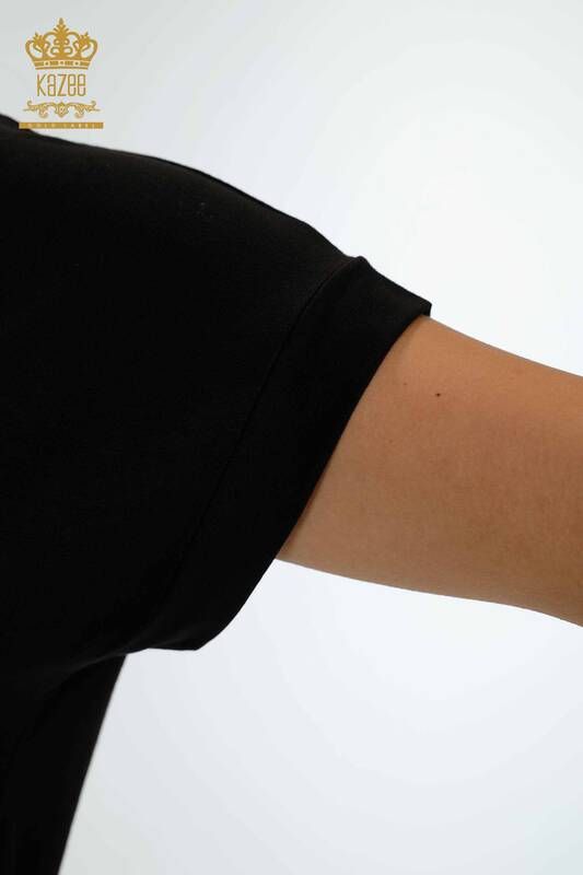 Hurtownia bluzek damskich z tekstem w kolorze czarnym - 78955 | KAZEE