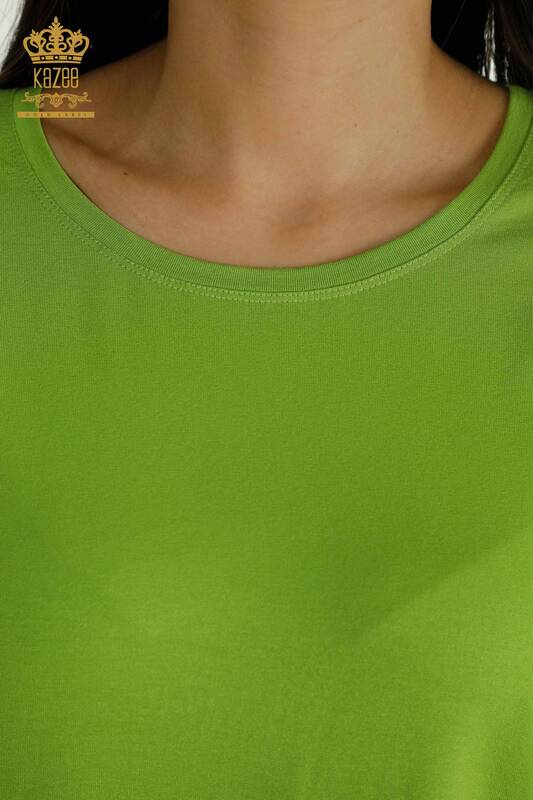 Hurtownia bluzek damskich z tiulowymi detalami w kolorze zielonym - 79390 | KAZEE