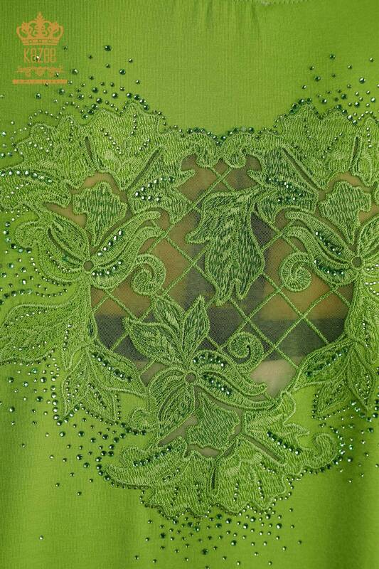 Hurtownia bluzek damskich z tiulowymi detalami w kolorze zielonym - 79390 | KAZEE