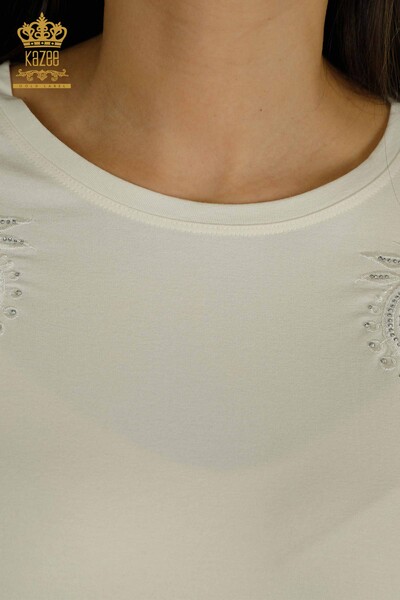 Hurtownia bluzek damskich tiulowych szczegółowych ecru - 79051 | KAZEE - Thumbnail