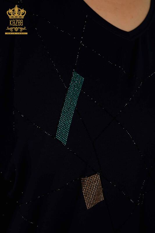 Hurtownia bluzek damskich z dekoltem w szpic granatowa - 79320 | KAZEE