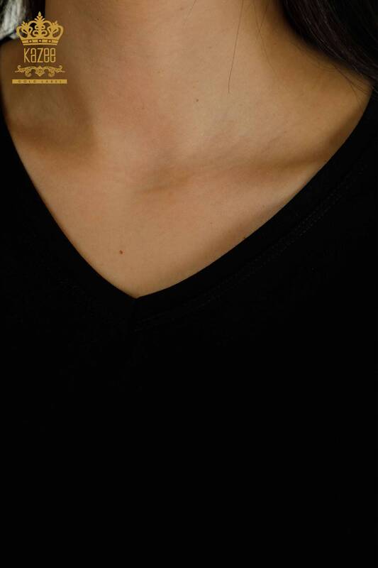 Hurtownia bluzek damskich - dekolt w kształcie litery V - czarny - 79550 | KAZEE