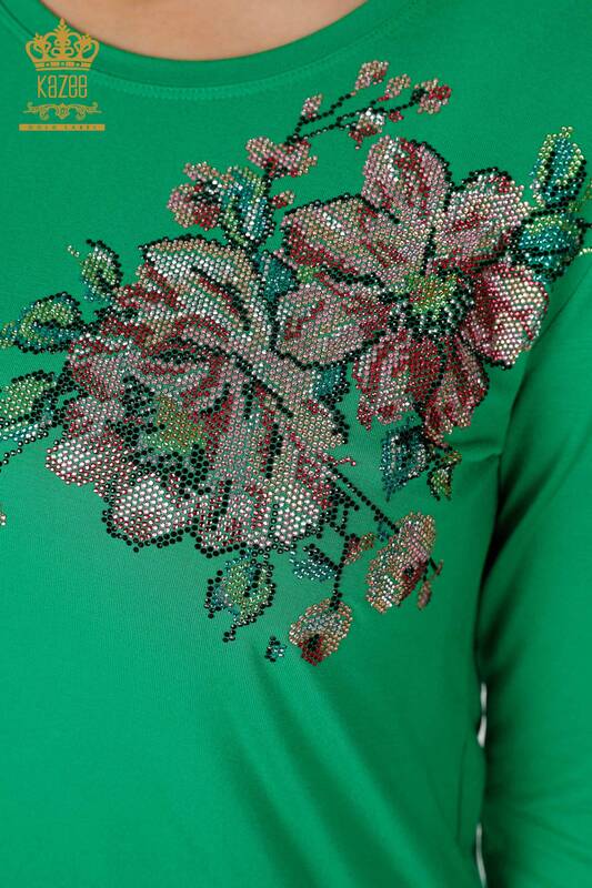 Hurtownia bluzek damskich w kolorze kamienia haftowanej zieleni - 79015 | KAZEE