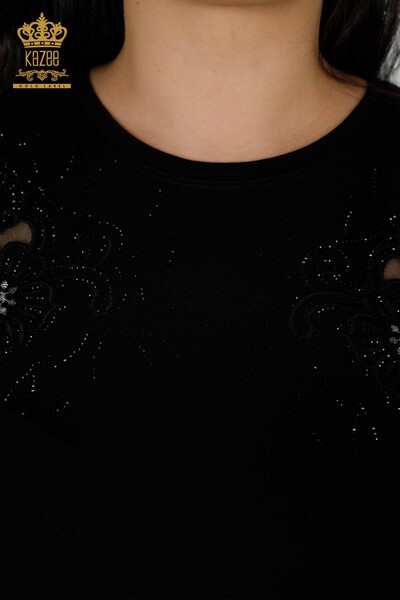 Hurtownia bluzek damskich w kwiatowe wzory, czarna - 77990 | KAZEE - Thumbnail