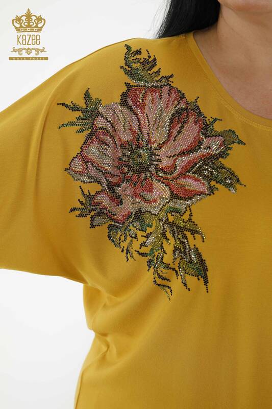 Hurtownia bluzek damskich w kwiatowe wzory szafranowa - 79089 | KAZEE