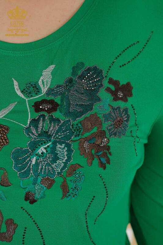 Hurtownia bluzek damskich w kwiatowe wzory w kolorze zielonym - 79045 | KAZEE