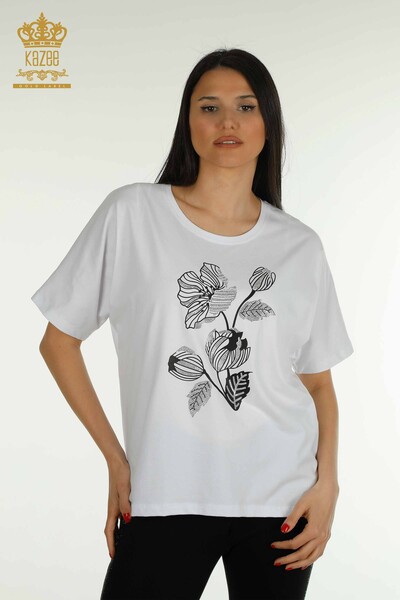 Hurtownia bluzek damskich z kwiatowym haftem, biała - 79459 | KAZEE - Thumbnail