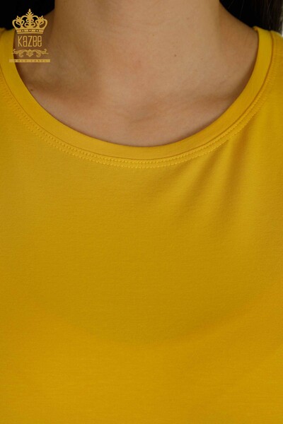 Hurtownia bluzek damskich z krótkim rękawem w kolorze żółtym - 79178 | KAZEE - Thumbnail