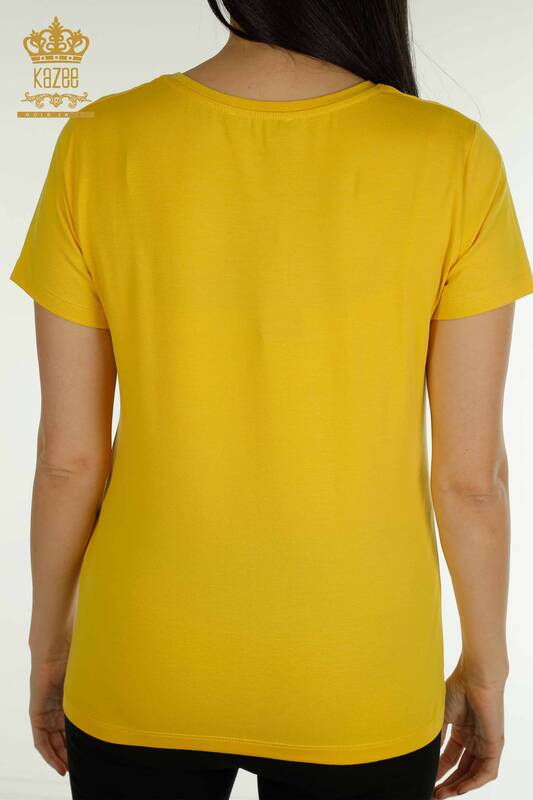 Hurtownia bluzek damskich z krótkim rękawem w kolorze żółtym - 79178 | KAZEE