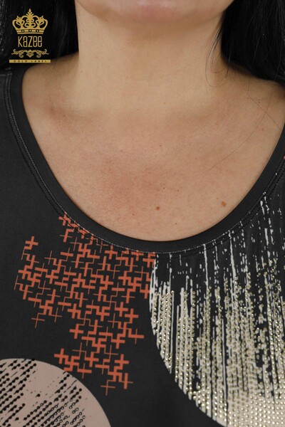 Hurtownia bluzek damskich z okrągłym dekoltem w kolorze czarnym - 12062 | KAZEE - Thumbnail