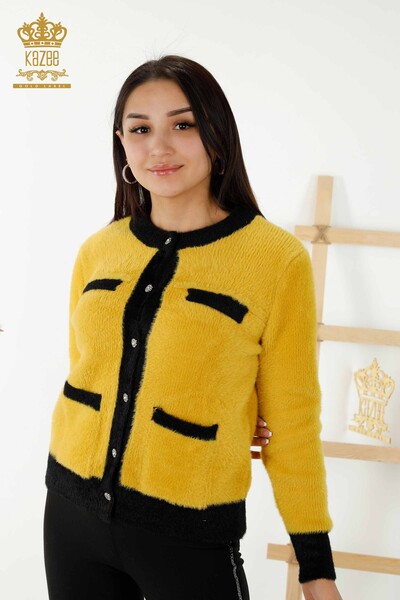 Hurtownia damskiego swetra rozpinanego Angora zapinana na guziki w kolorze żółtym - 30094 | KAZEE - Thumbnail