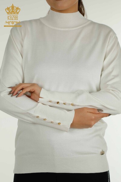 Hurtownia swetrów damskich z dzianiny - Basic - Ecru - 30507 | KAZEE - Thumbnail