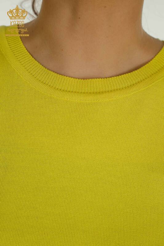 Hurtownia swetrów damskich z dzianiny - Basic - Z Logo - Żółty - 11052 | KAZEE