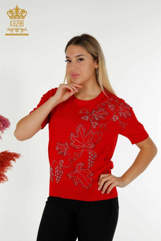 Hurtownia swetrów damskich z dzianiny - Haftowane Liście - czerwony - 30654 | KAZEE