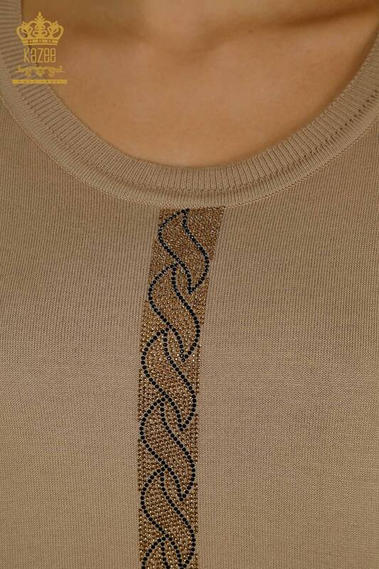 Hurtownia swetrów damskich z dzianiny - kieszeń szczegółowa - beżowa - 30622 | KAZEE