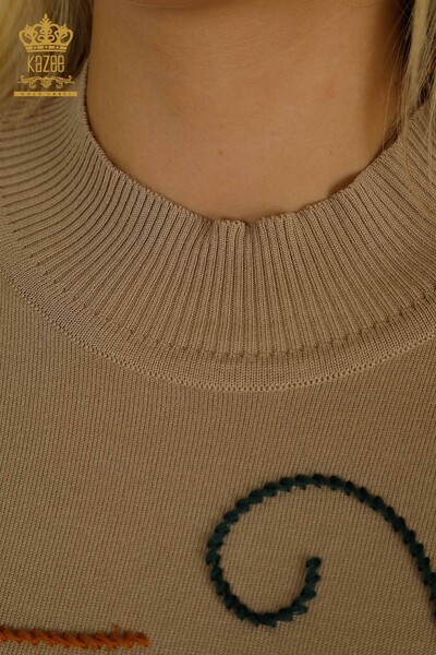 Hurtownia swetrów damskich z dzianiny - kolorowe wzorzyste - beżowe - 15844 | KAZEE - Thumbnail
