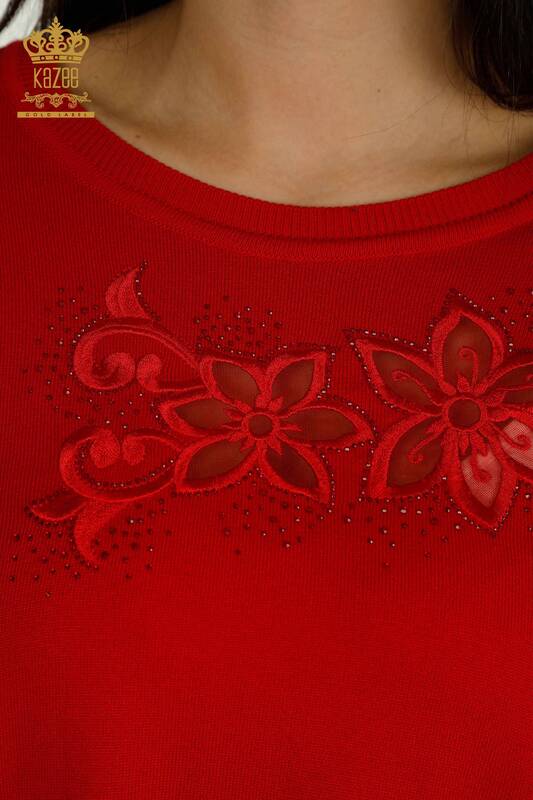 Hurtownia swetrów damskich z dzianiny - Haftowane kwiaty - czerwony - 30527 | KAZEE