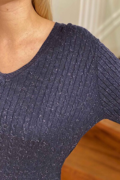 Hurtownia swetrów damskich z dzianiny, dekolt w szpic, brokatowe włosy - 15458 | KAZEE - Thumbnail