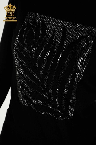 Hurtownia swetra damskiego z dzianiny w różowe wzory, czarna - 30448 | KAZEE - Thumbnail