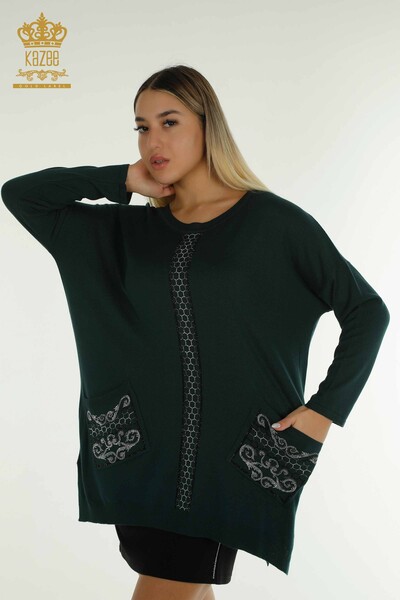 Hurtownia swetrów damskich z dzianiny - haftowane kamieniami - Nefti - 30601 | KAZEE - Thumbnail