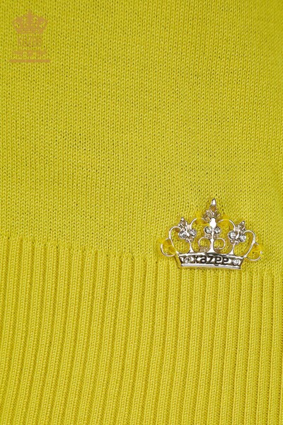 Hurtownia swetrów damskich z dzianiny - Stójka - podstawowy - żółty - 30613 | KAZEE - Thumbnail