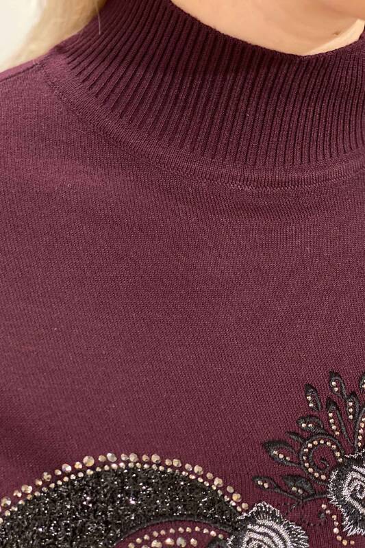 Hurtownia swetrów damskich z dzianiny z wysokim kołnierzem we wzorzyste wzory - 16284 | KAZEE