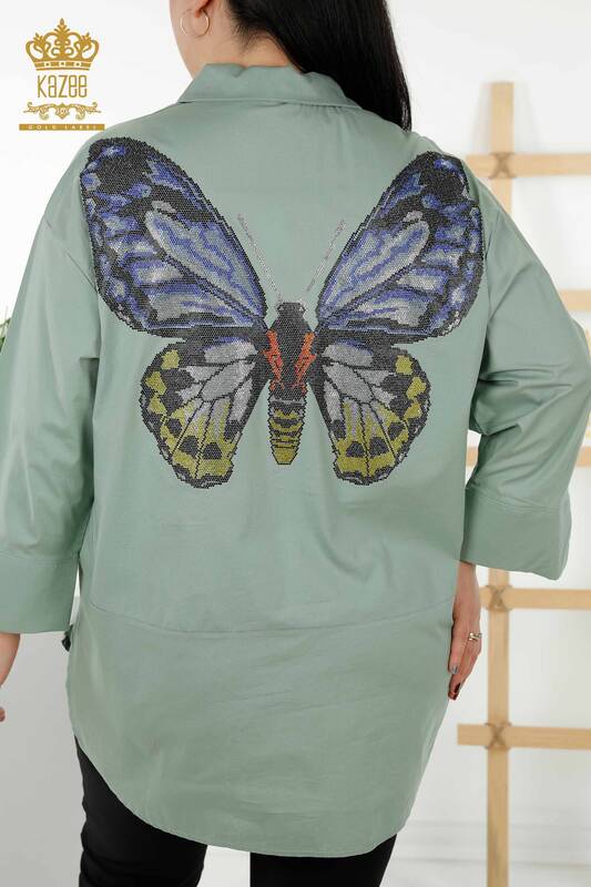 Hurtownia koszul damskich - Tył wzór motyla - zielony - 20107 | KAZEE
