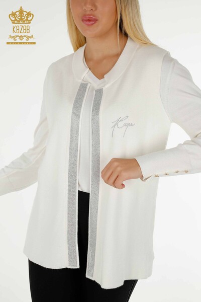 Hurtownia Krótka Kamizelka damska Kamień Haftowana Ecru - 30411 | KAZEE - Kazee (1)