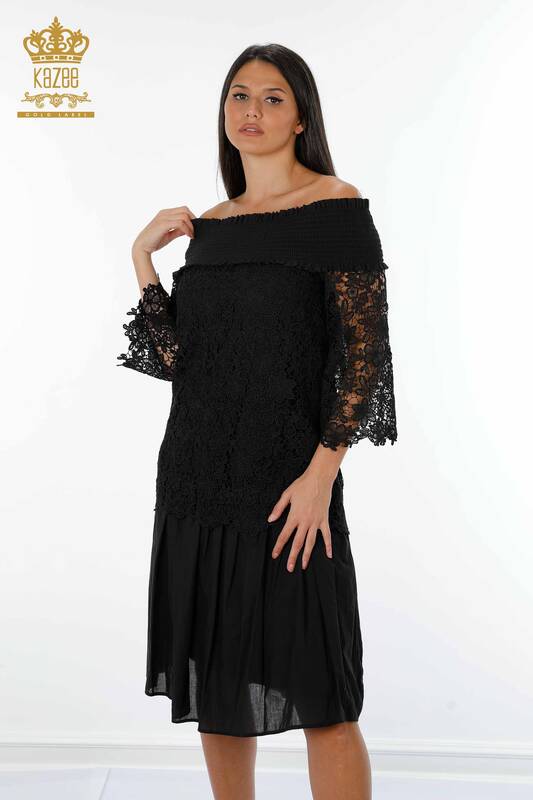 Hurtownia sukienek damskich czarna z tiulowymi detalami - 17175 | KAZEE