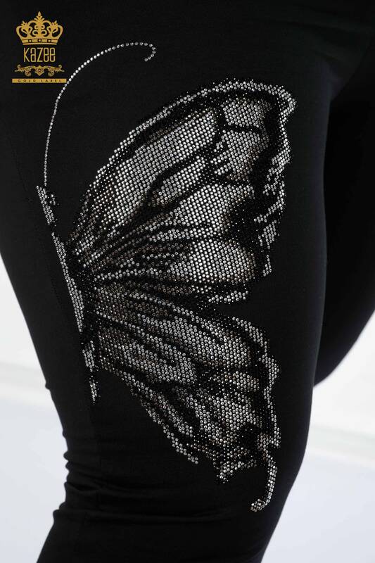 Hurtownia dresu damskiego w kolorze czarnym z wzorem motyla - 17391 | KAZEE