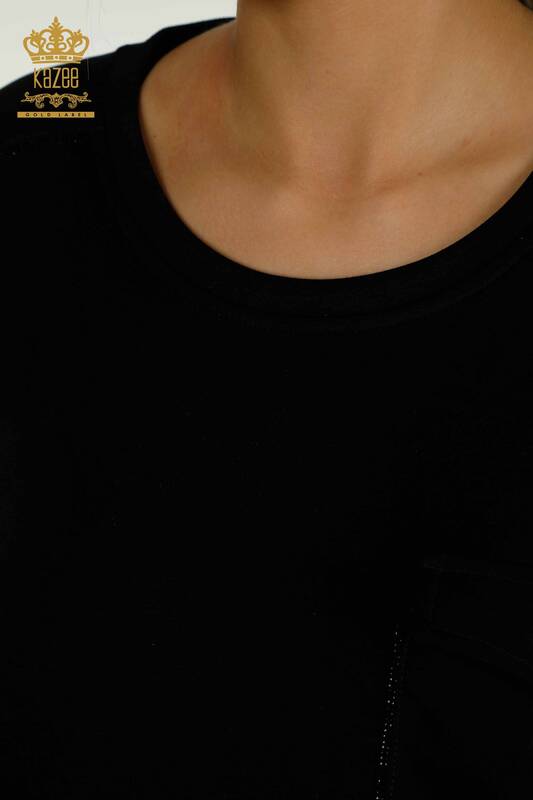 Hurtownia dresów damskich z krótkim rękawem w kolorze czarnym - 17692 | KAZEE