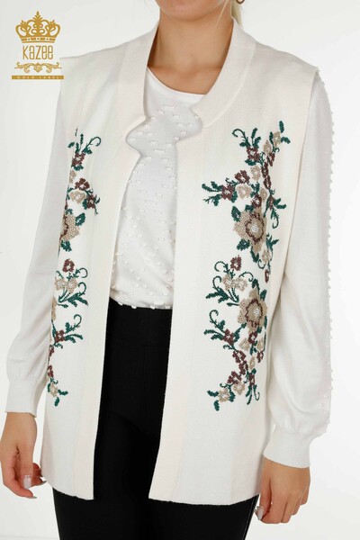 Hurtownia kamizelki damskiej w kwiatowe hafty ecru - 30644 | KAZEE - Kazee (1)