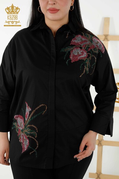 Hurtownia koszul damskich - kwiatowy wzór - czarna - 17053 | KAZEE - Thumbnail