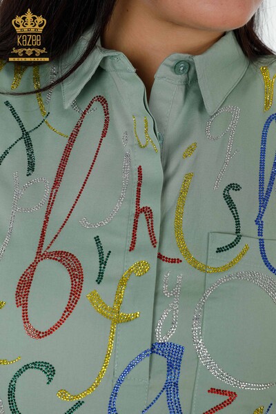 Hurtownia koszul damskich - Wzorzyste litery - khaki - 20123 | KAZEE - Thumbnail