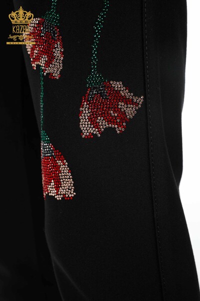 Hurtownia spodni damskich z haftem w kamienie i wzorem kwiatowym - 3430 | KAZEE - Thumbnail