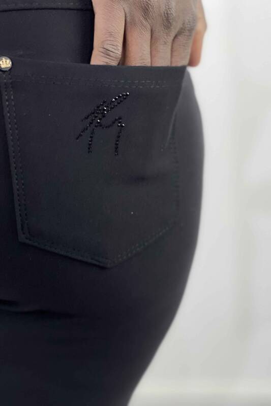 Hurtownia spodni damskich z haftem w kształcie kieszonki - 3333 | kaze