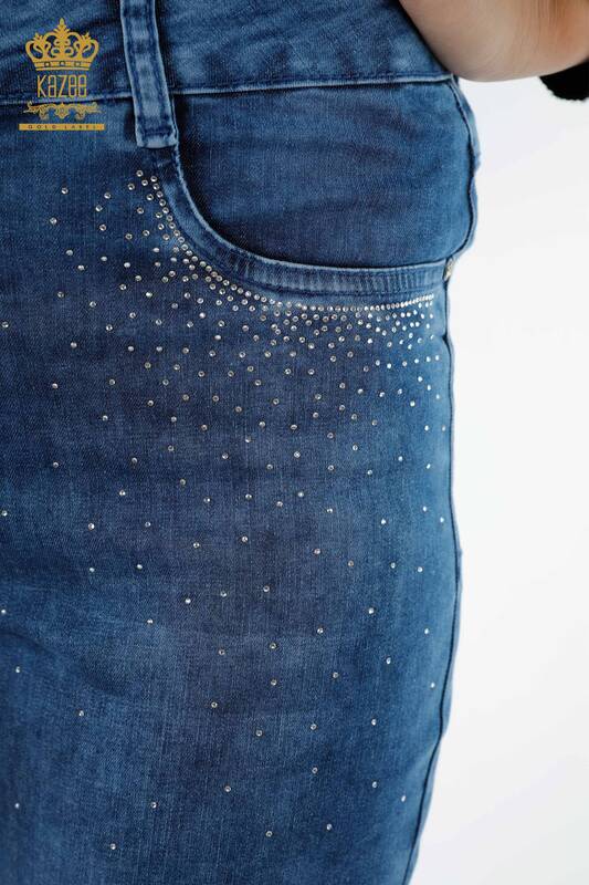Hurtownia spodni damskich z haftowanymi kieszeniami z kryształowymi kamieniami - 3483 | KAZEE