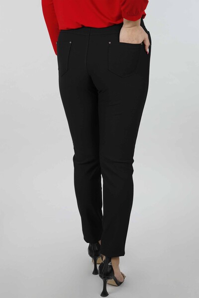 Hurtownia spodni damskich z kieszeniami i nadrukiem w liście - 3456 | kazee - Thumbnail