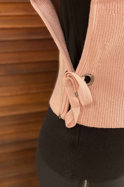 Hurtownia swetrów damskich z golfem z odkrytymi bokami - 15424 | KAZEE - Thumbnail