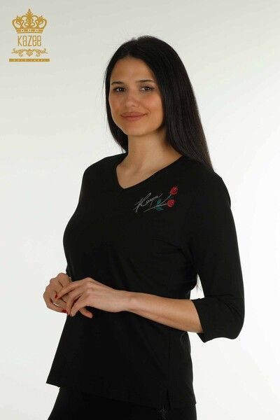 All'ingrosso Camicetta da donna - Rosa ricamata - Nera - 79867 | KAZEE - Kazee