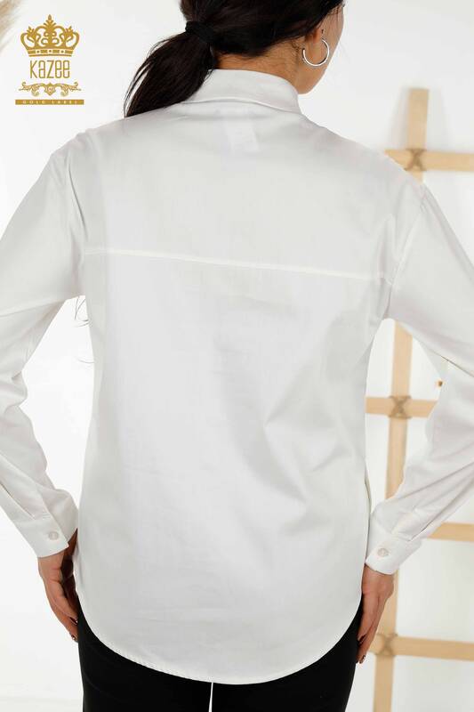 Camicia da donna all'ingrosso Fiori colorati ricamati Ecru - 20234 | KAZEE