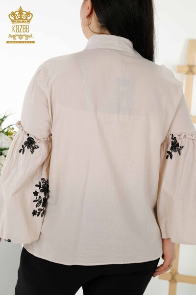 All'ingrosso Camicia da donna - Manica Fiore ricamato - Beige - 20353 | KAZEE - Thumbnail