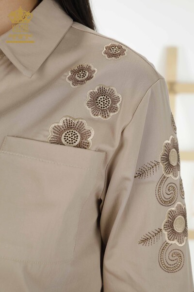 Camicia da donna all'ingrosso motivo floreale beige - 20246 | KAZEE - Thumbnail