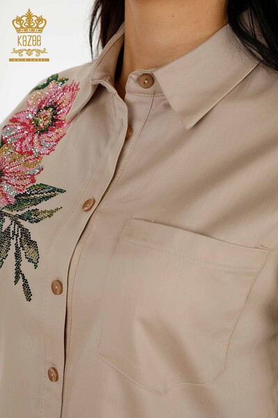 Camicia da donna all'ingrosso - Fiori colorati ricamati - Visone - 20234 | KAZEE - Thumbnail