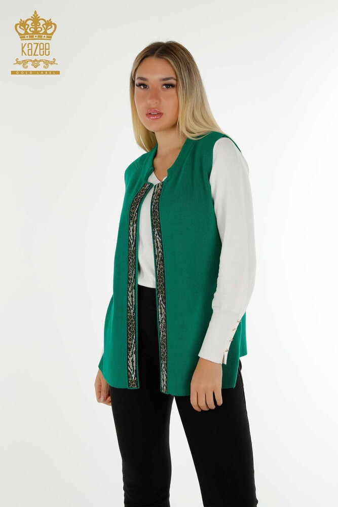 All'ingrosso Gilet corto da donna - Leopardo Pietra Ricamato - Verde - 30616 | KAZEE - 1